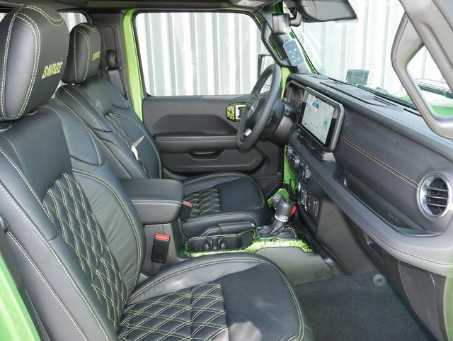 New 2025 Jeep Gladiator Sport w/ Premium Package AWD/4WD image 28