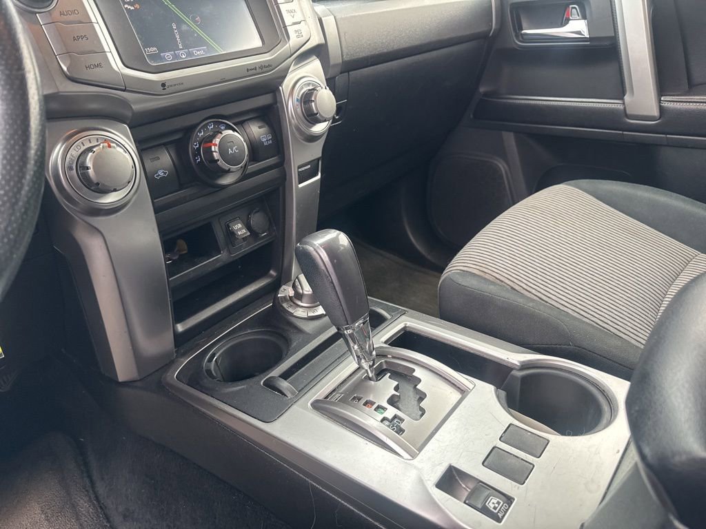 Used 2016 Toyota 4Runner SR5 image 20