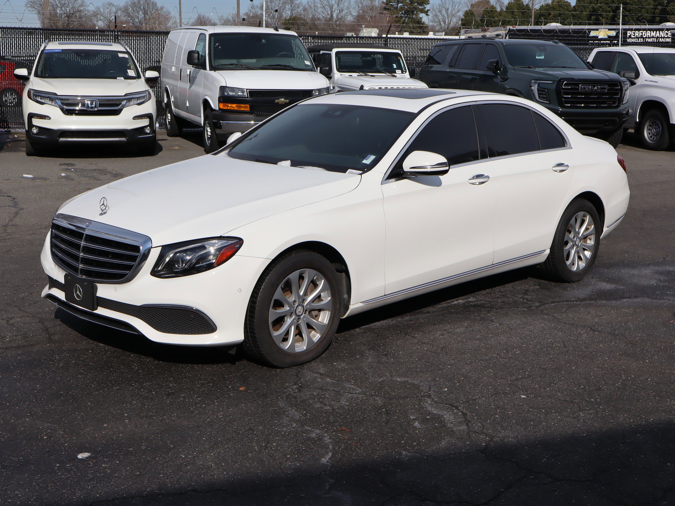 Used 2017 Mercedes-Benz E 300 E 300 Luxury image 5