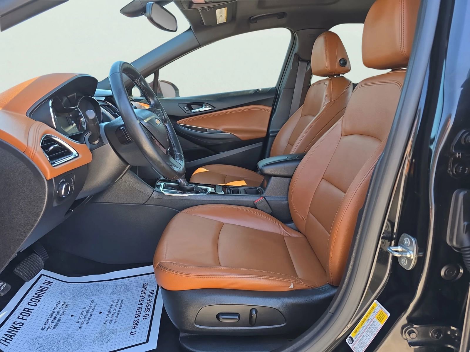 Used 2017 Chevrolet Cruze Premier image 10