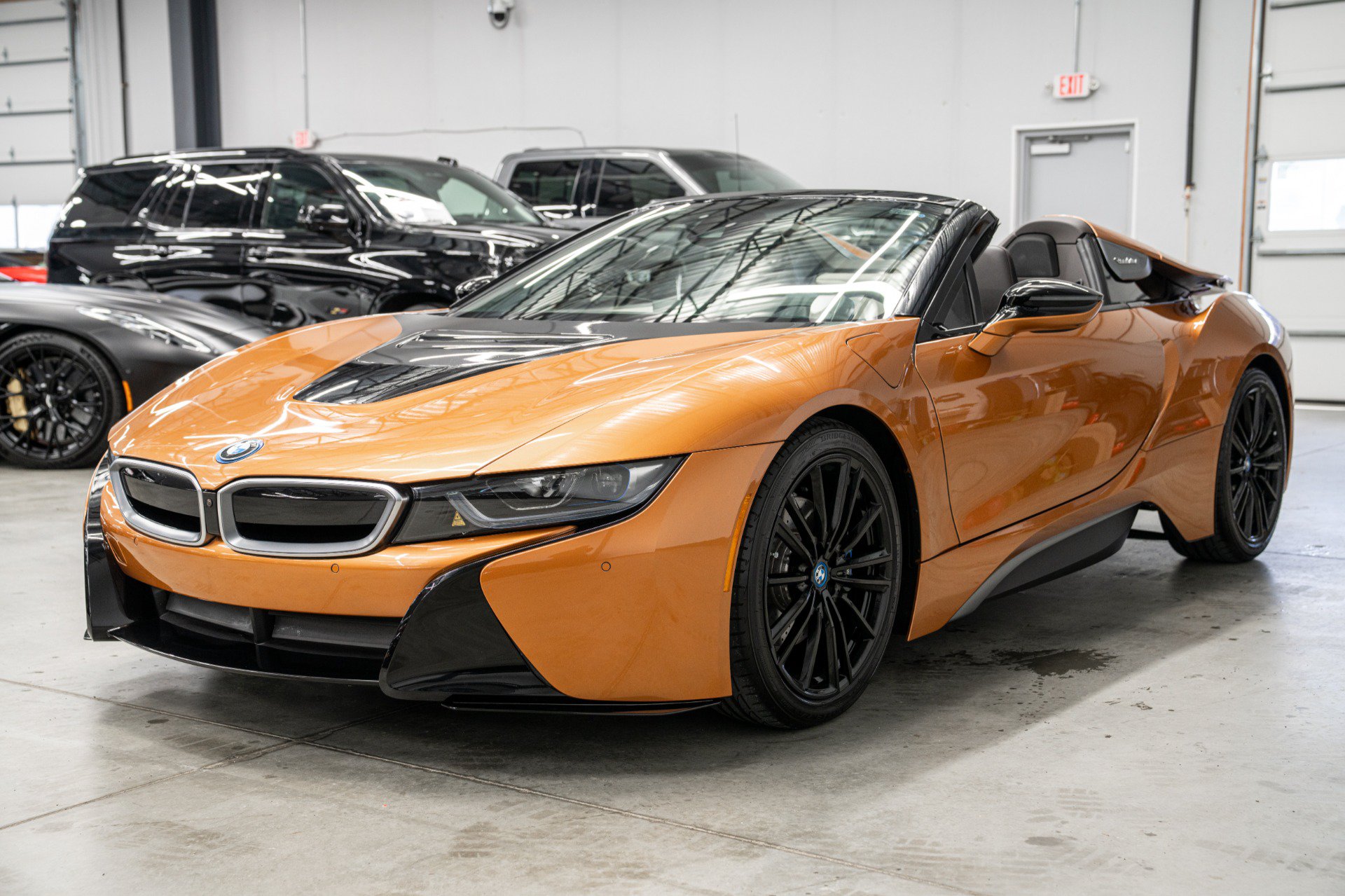 Used 2019 BMW i8 Roadster AWD/4WD image 5