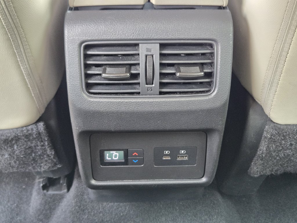 Used 2023 Nissan Rogue SL w/ SL Premium Package FWD image 38