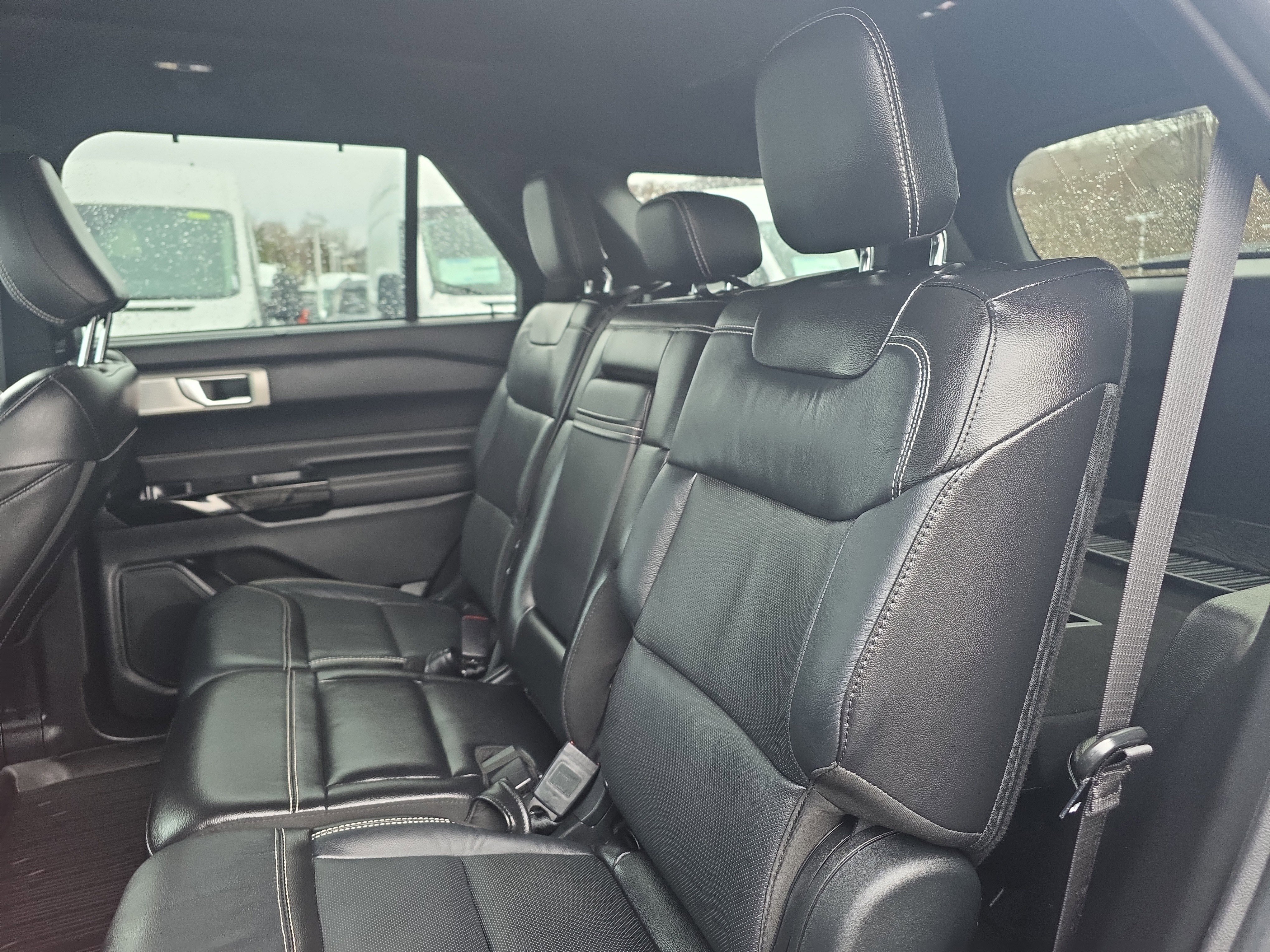 Used 2021 Ford Explorer ST w/ Equipment Group 401A image 23