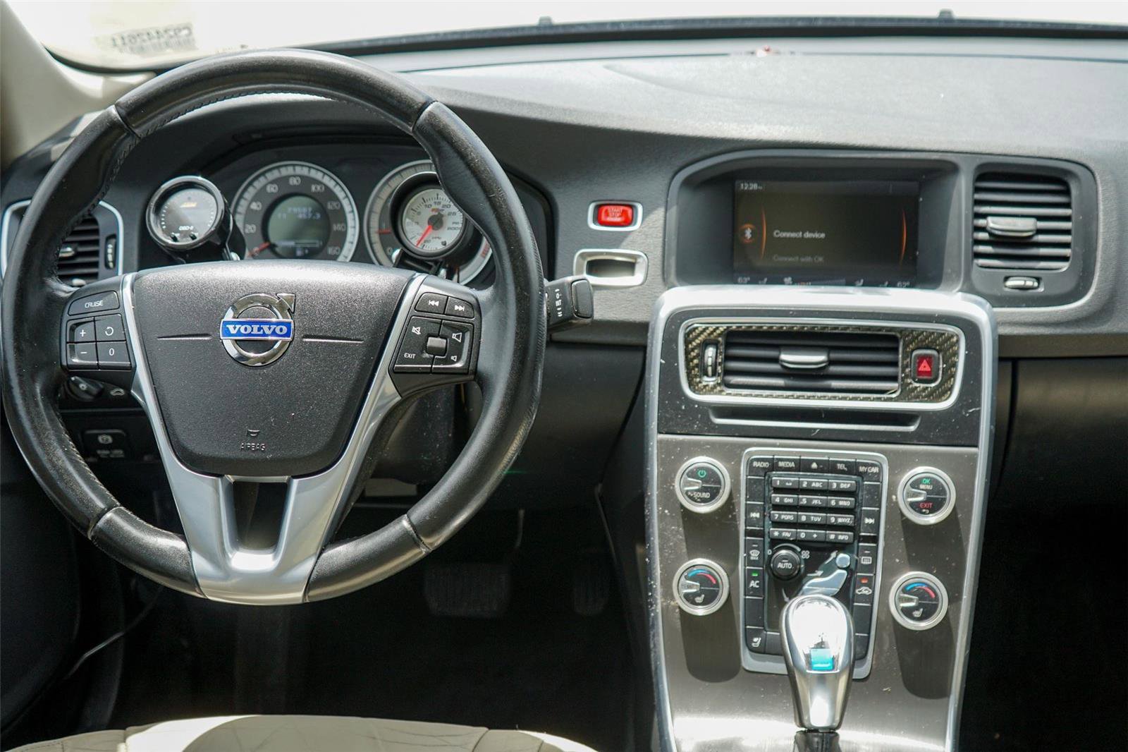 Used 2013 Volvo S60 T5 image 27