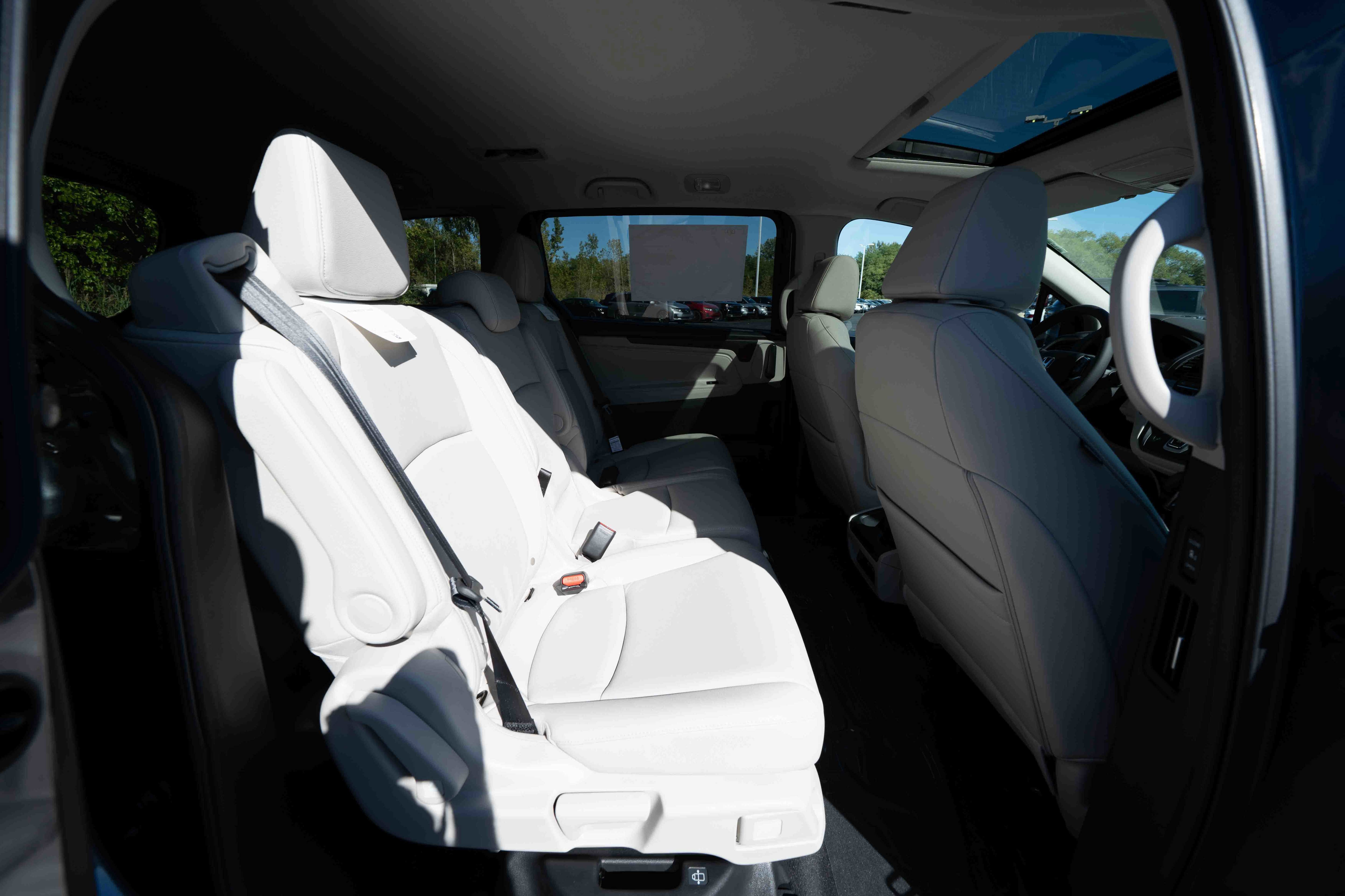 New 2026 Honda Odyssey EX-L image 25