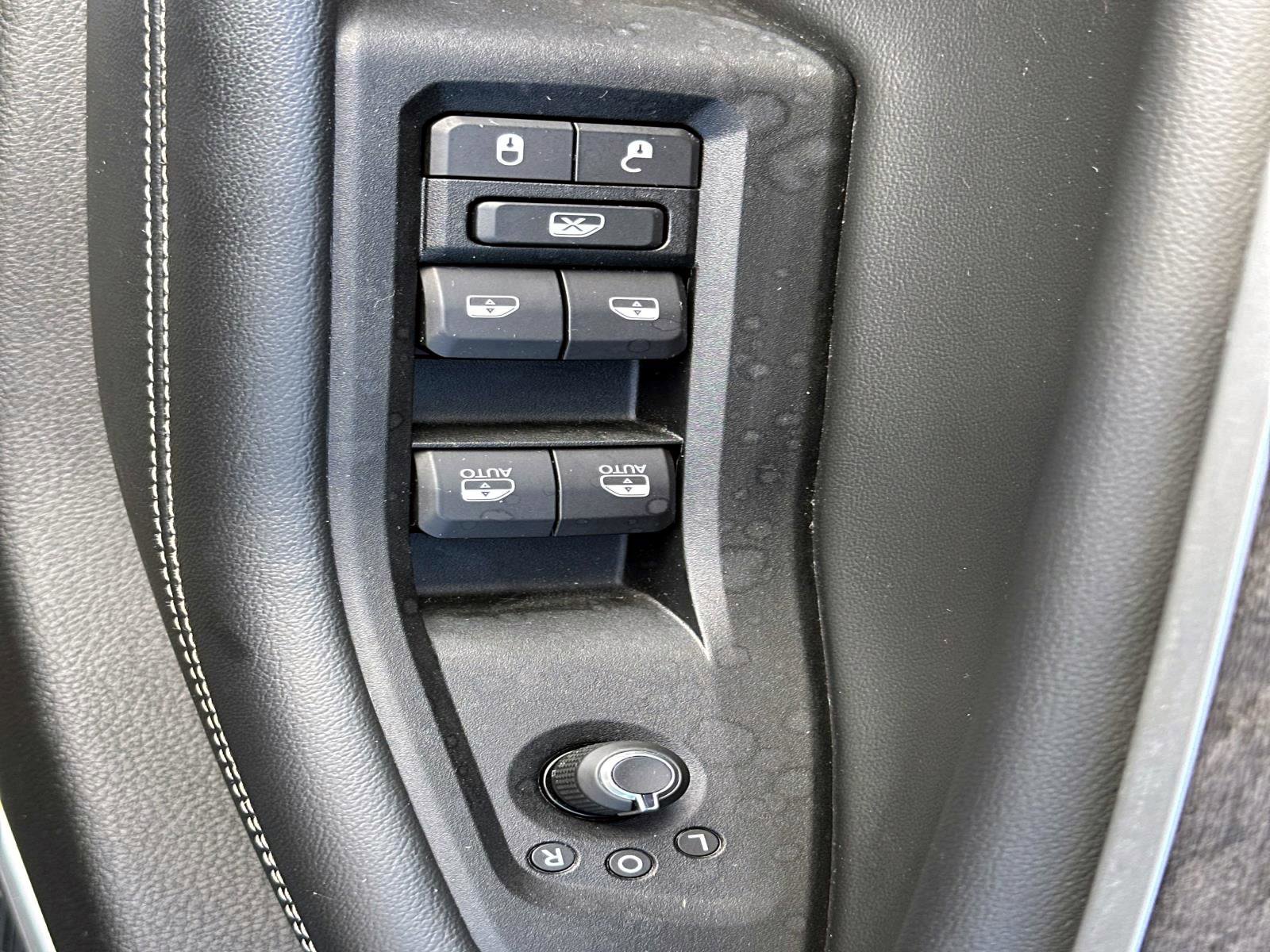 Used 2022 Jeep Grand Cherokee L Limited image 21