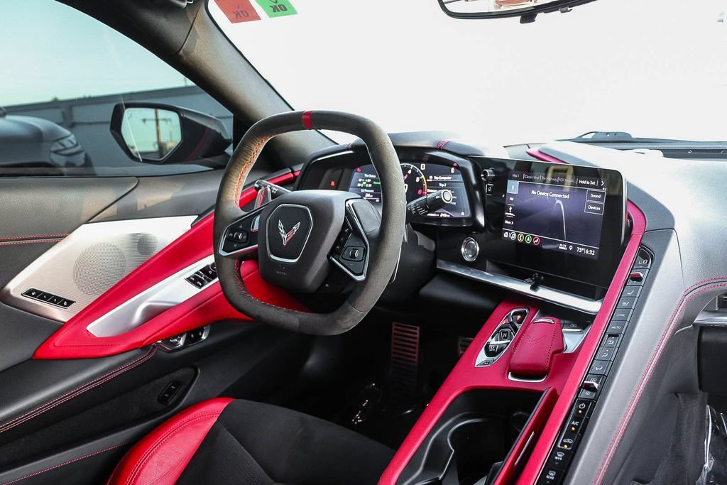 Used 2020 Chevrolet Corvette Stingray Preferred Cpe w/ 2LT Preferred Equipment Group RWD image 15