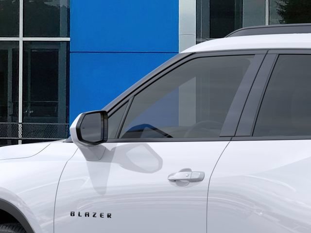 New 2026 Chevrolet Blazer LT w/ Convenience Package FWD image 12