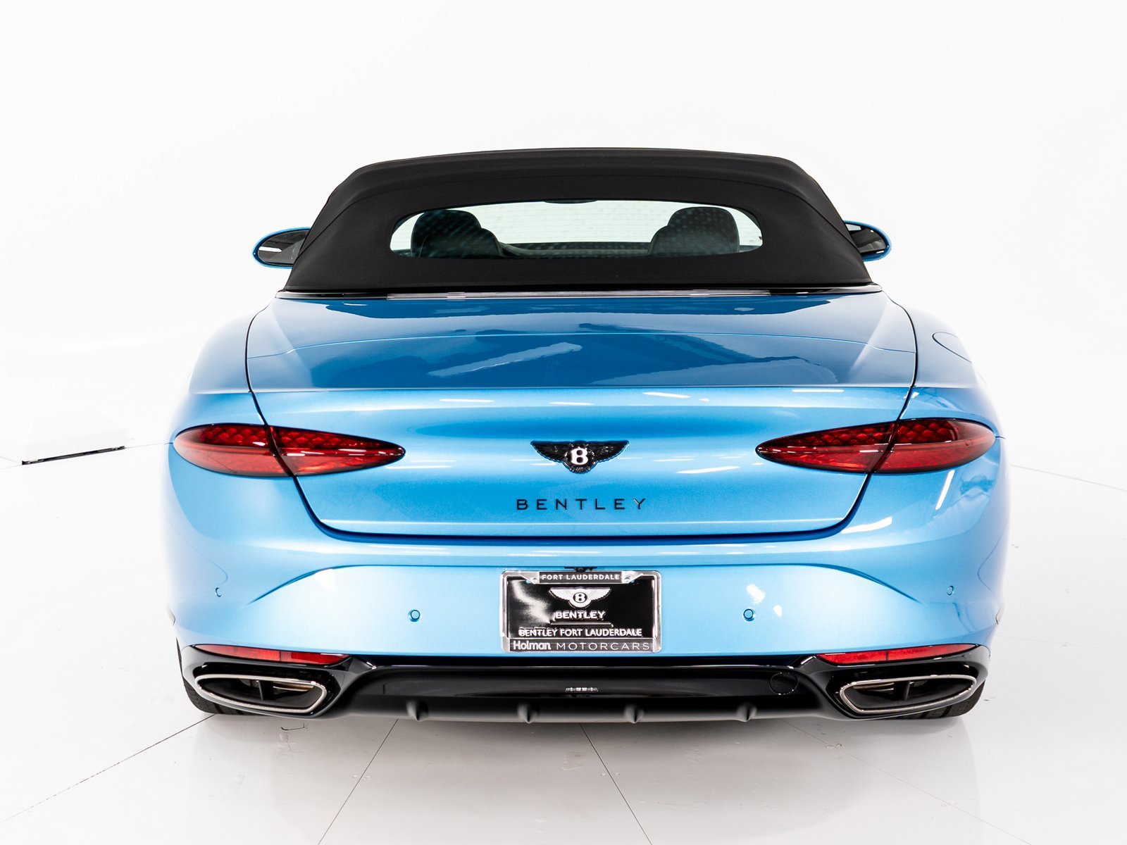 New 2025 Bentley Continental GTC image 5