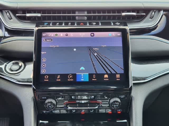 Used 2022 Jeep Grand Cherokee Trailhawk AWD/4WD image 16