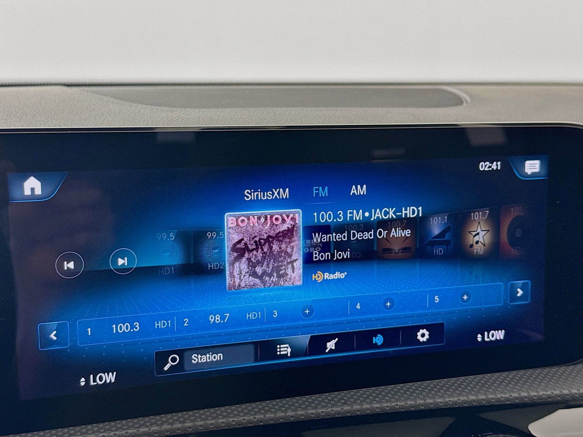 Used 2023 Mercedes-Benz CLA 250 image 15