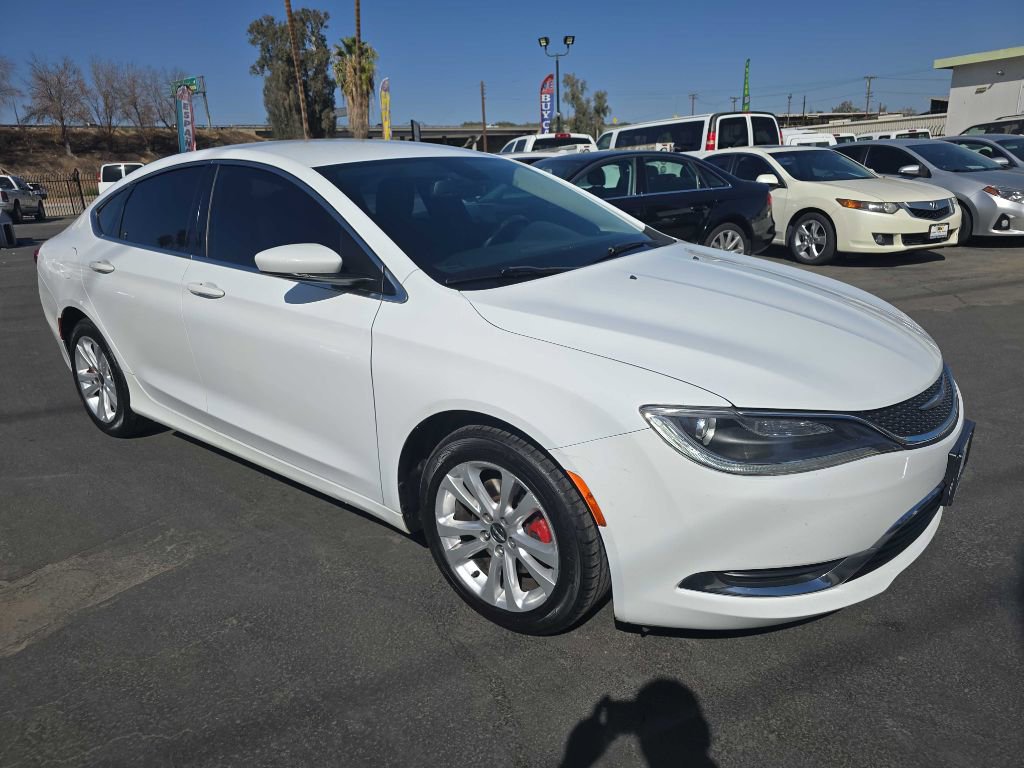 Used 2016 Chrysler 200 Limited w/ Convenience Group image 5