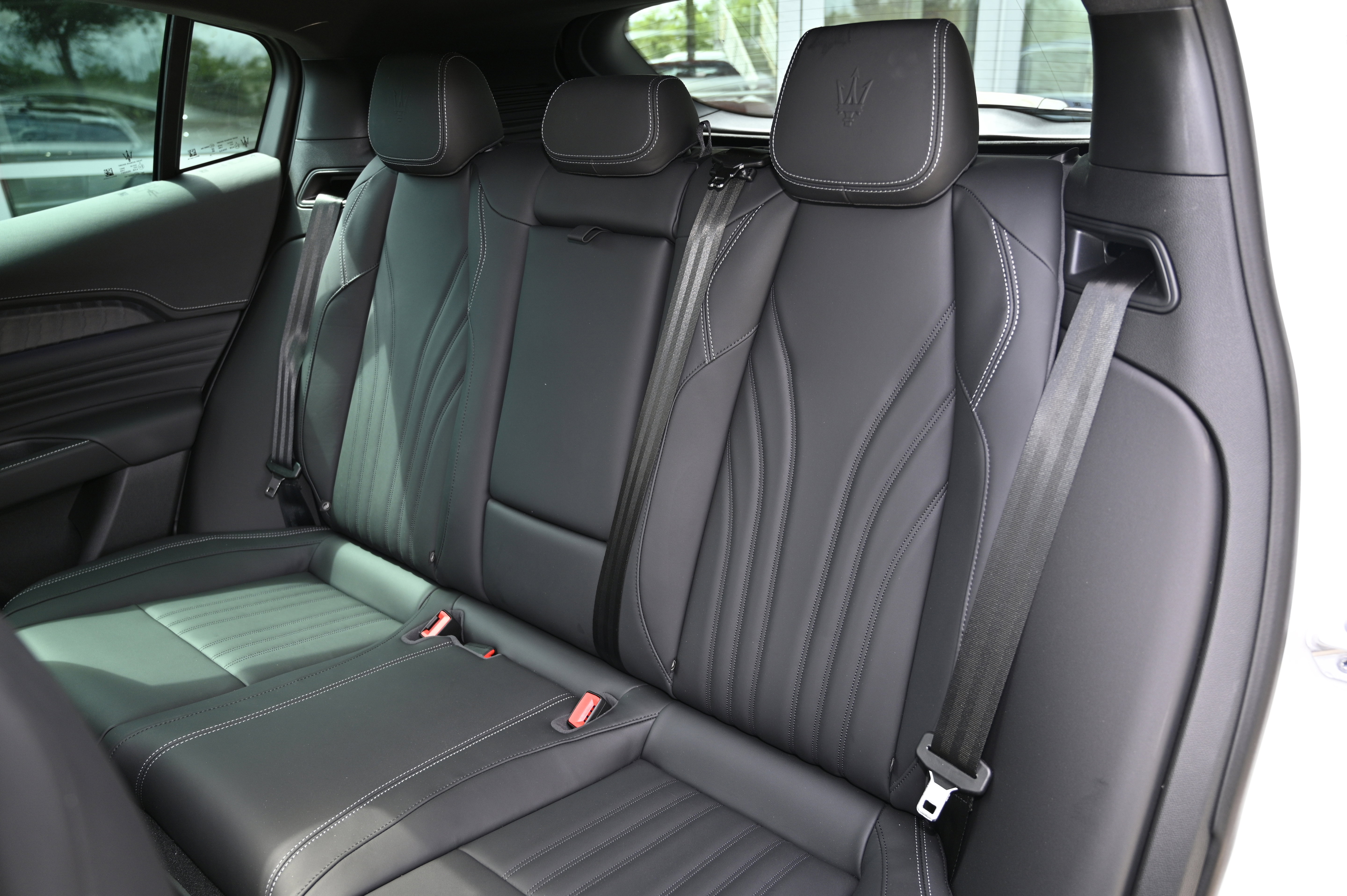 New 2025 Maserati Grecale GT image 38