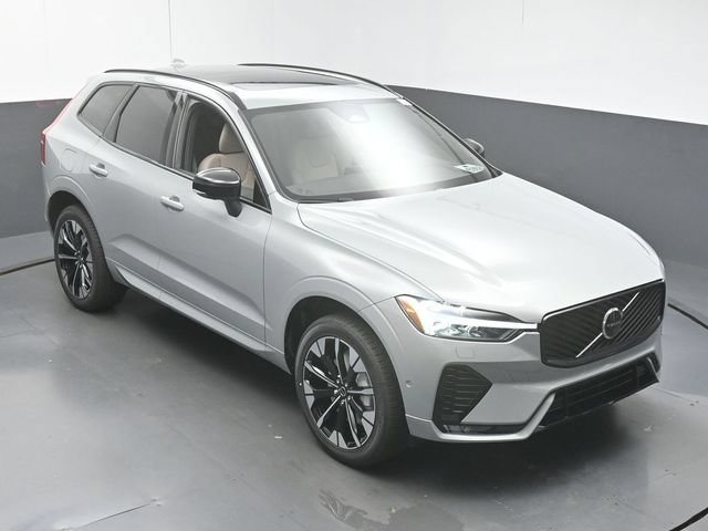 New 2026 Volvo XC60 B5 Plus w/ Protection Package Premier AWD/4WD image 40