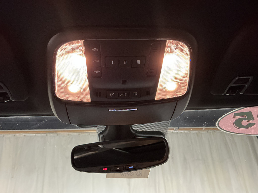 Used 2025 Dodge Durango GT AWD/4WD image 19