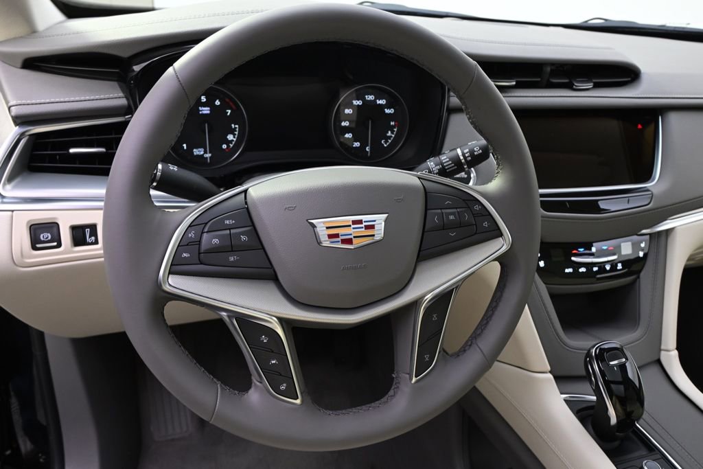 New 2025 Cadillac XT5 Premium Luxury w/ Technology Package image 12