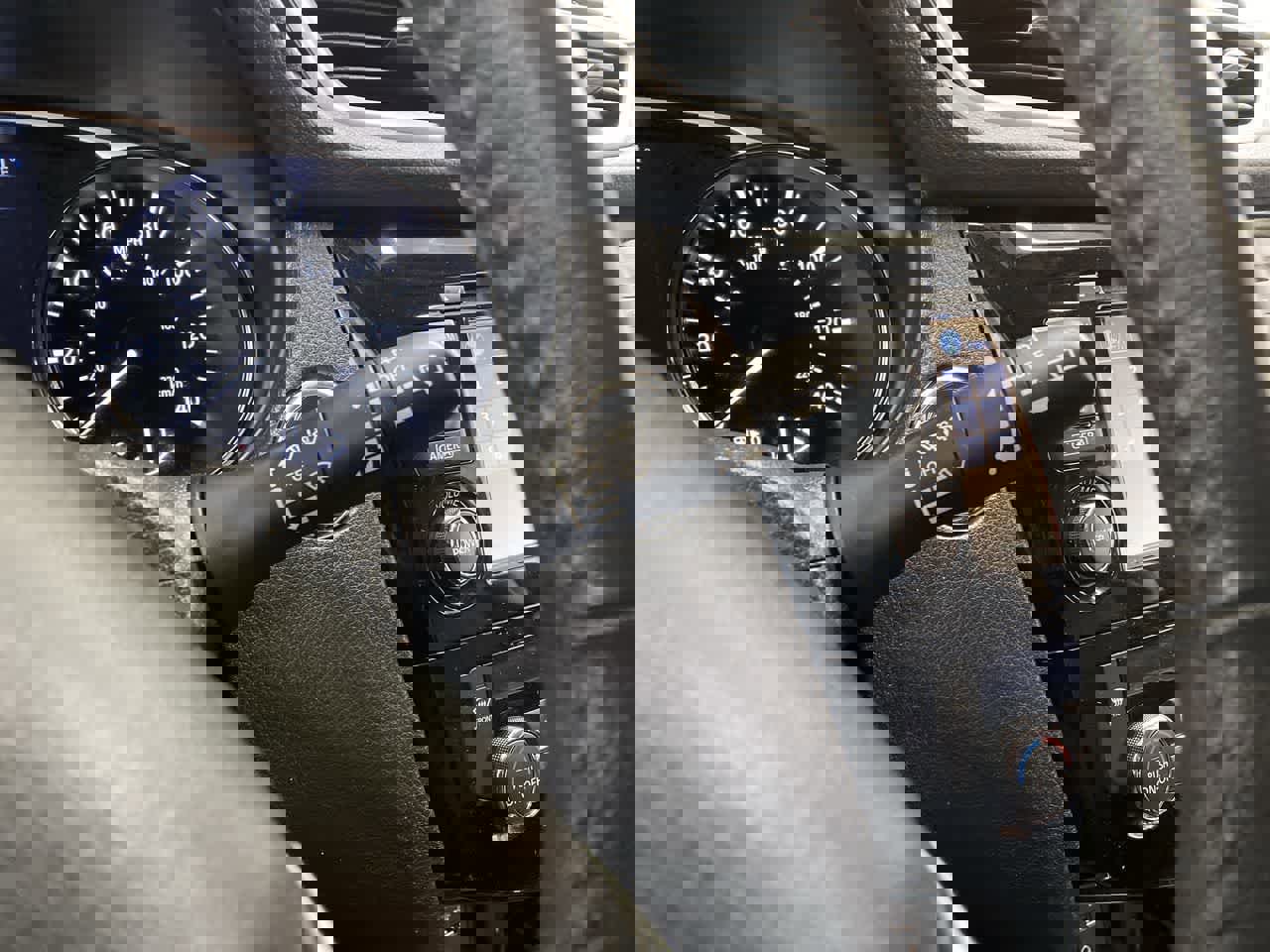 Used 2016 Nissan Rogue SL w/ SL Premium Package image 24