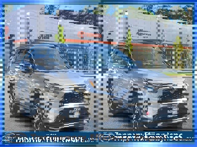 Used 2023 Toyota RAV4 XSE