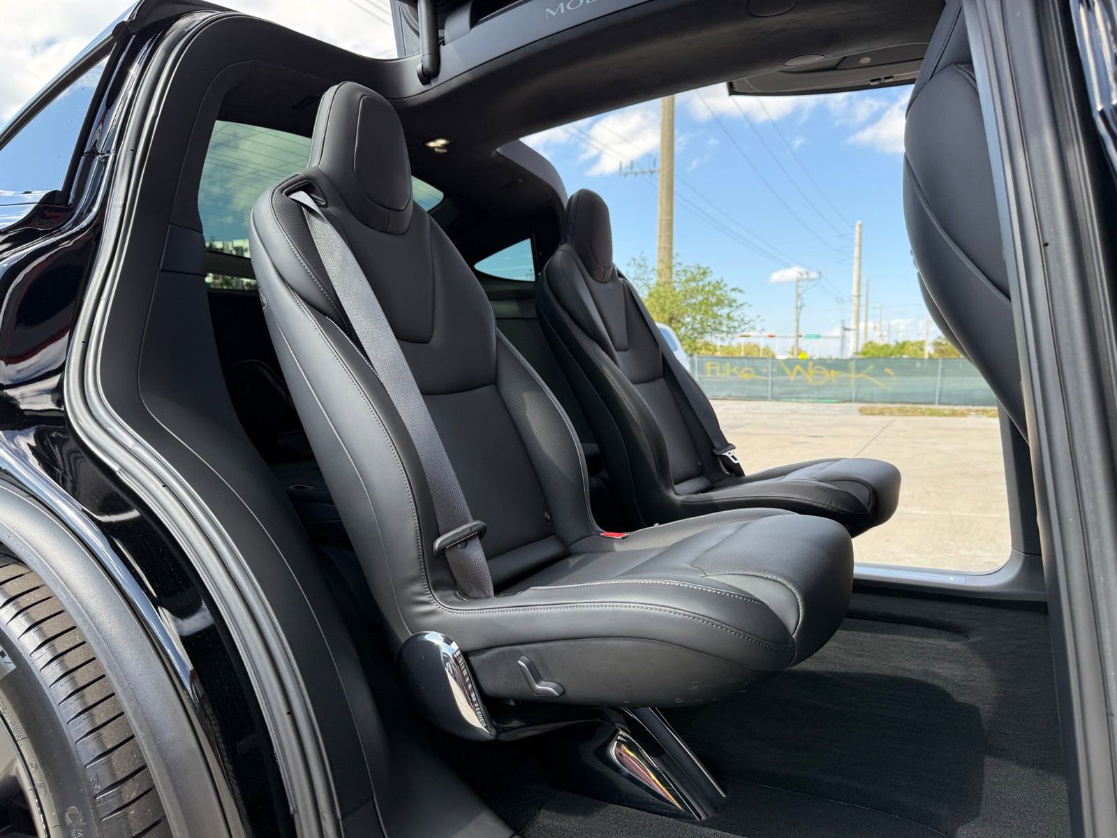 Used 2022 Tesla Model X Plaid AWD/4WD image 12