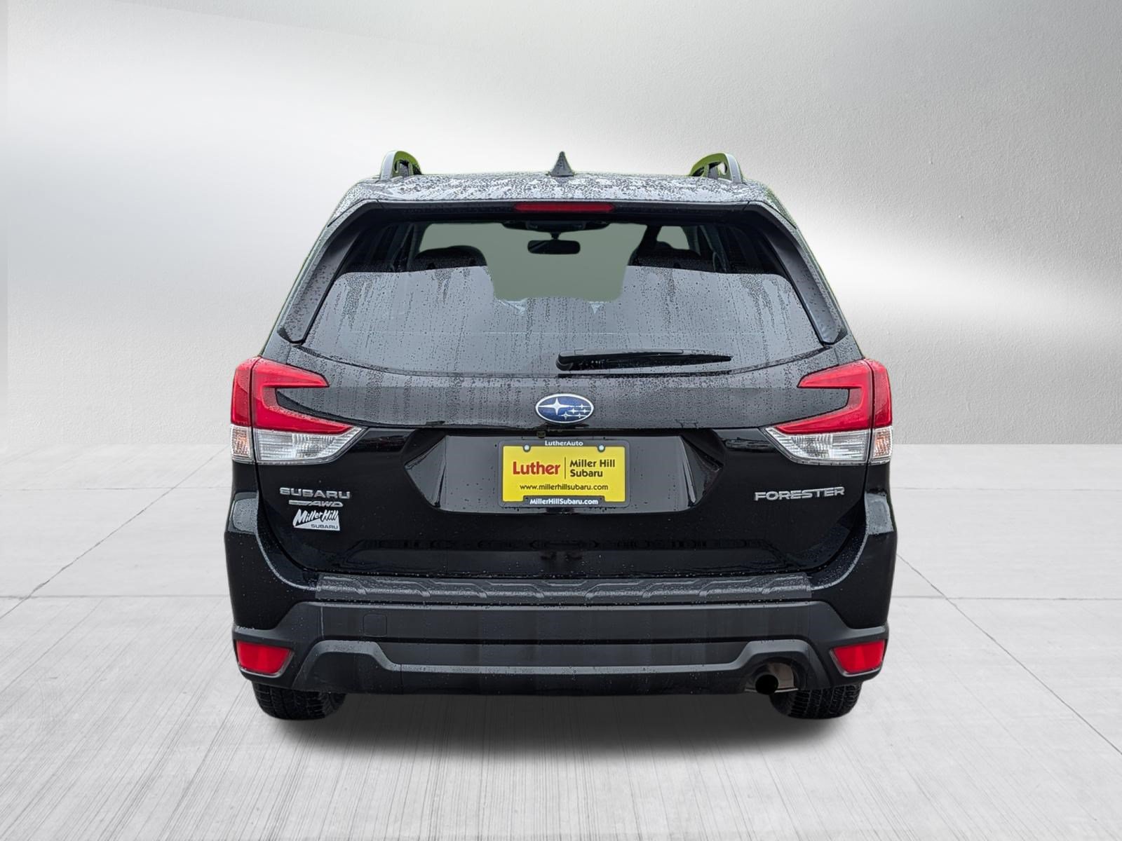 Used 2023 Subaru Forester Premium AWD/4WD image 6