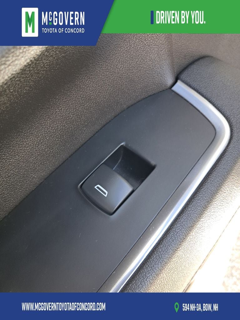 Used 2023 Chevrolet Silverado 1500 RST AWD/4WD image 17