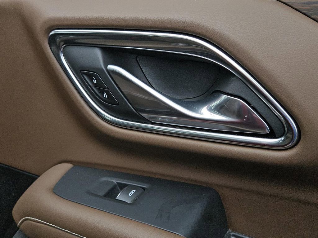 Used 2021 Chevrolet Tahoe High Country w/ Premium Package 2 image 33