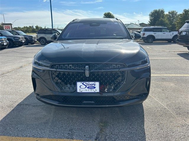 New 2025 Lincoln Nautilus Reserve w/ Jet Appearance Package image 11