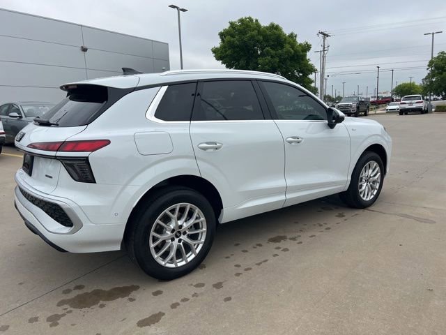 New 2026 Audi Q3 quattro 2.0T AWD/4WD image 6