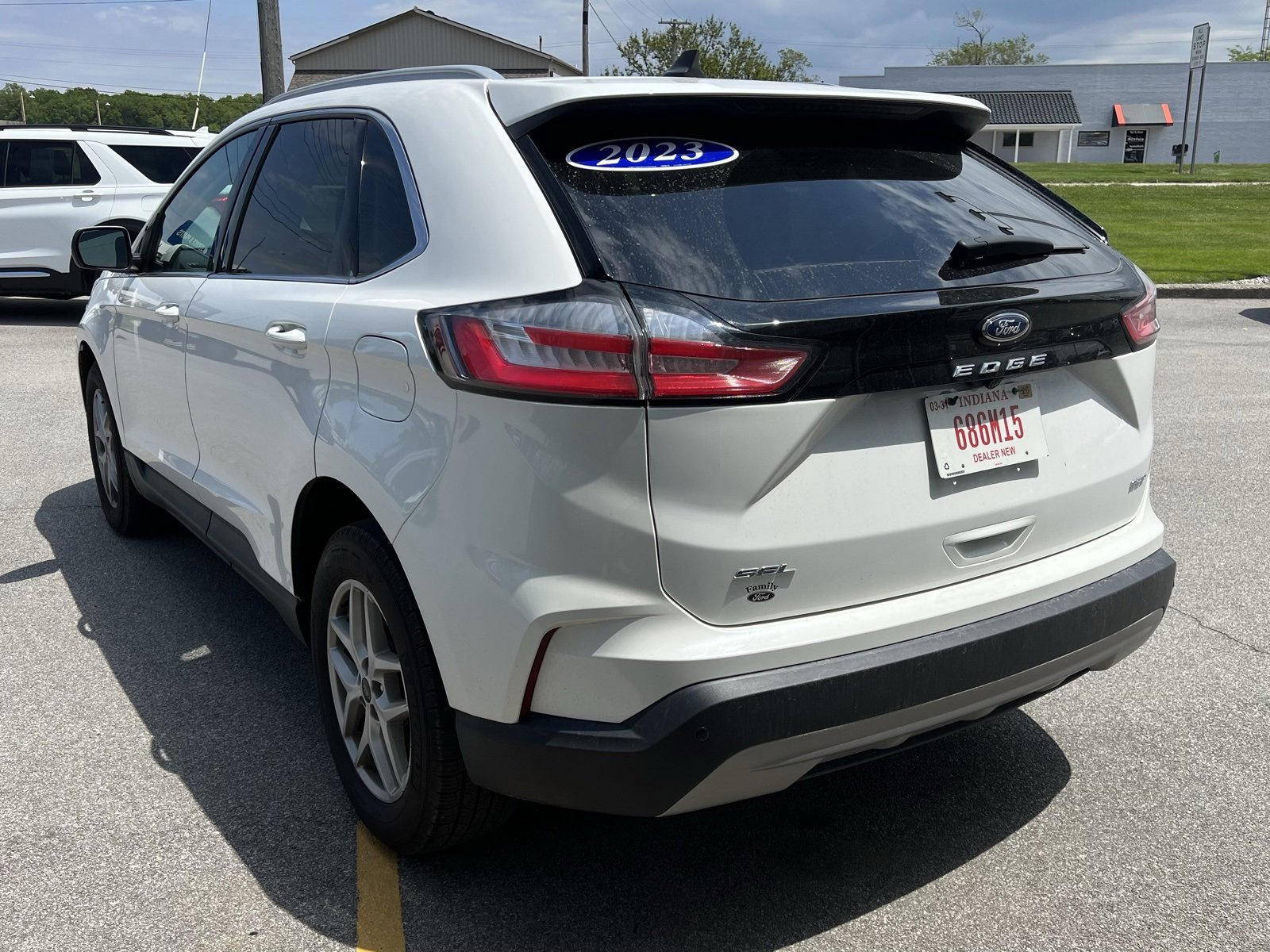 Used 2023 Ford Edge SEL w/ Convenience Package image 5