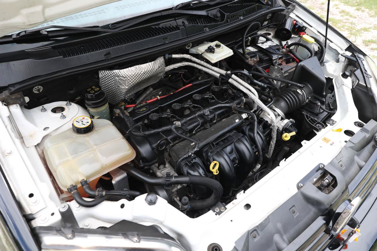 Used 2011 Ford Transit Connect XL FWD image 36