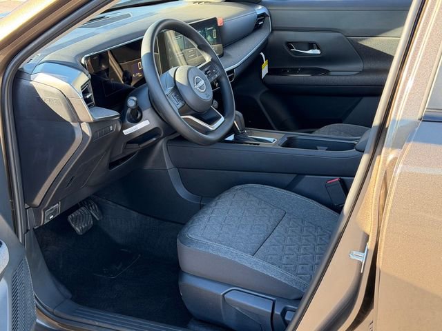 New 2026 Nissan Kicks SV w/ Cold Weather Package image 11