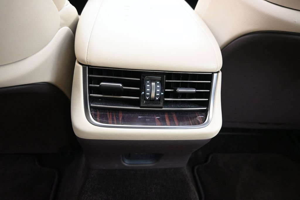 Used 2018 Lexus LS 500 w/ Interior Upgrade Package RWD image 18
