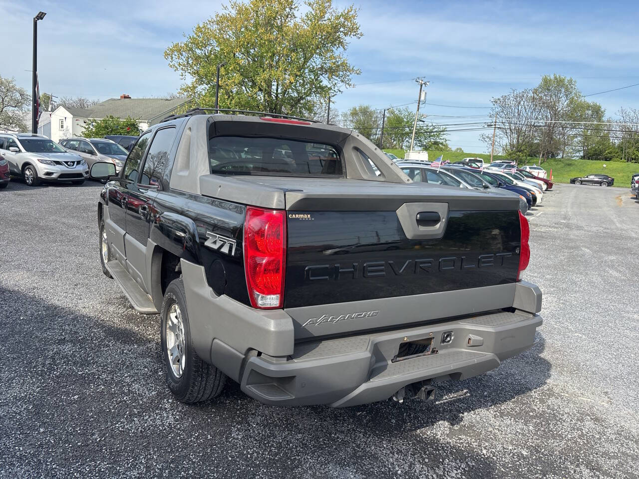 Used 2002 Chevrolet Avalanche 4x4 w/ Off-Road Suspension Pkg image 8