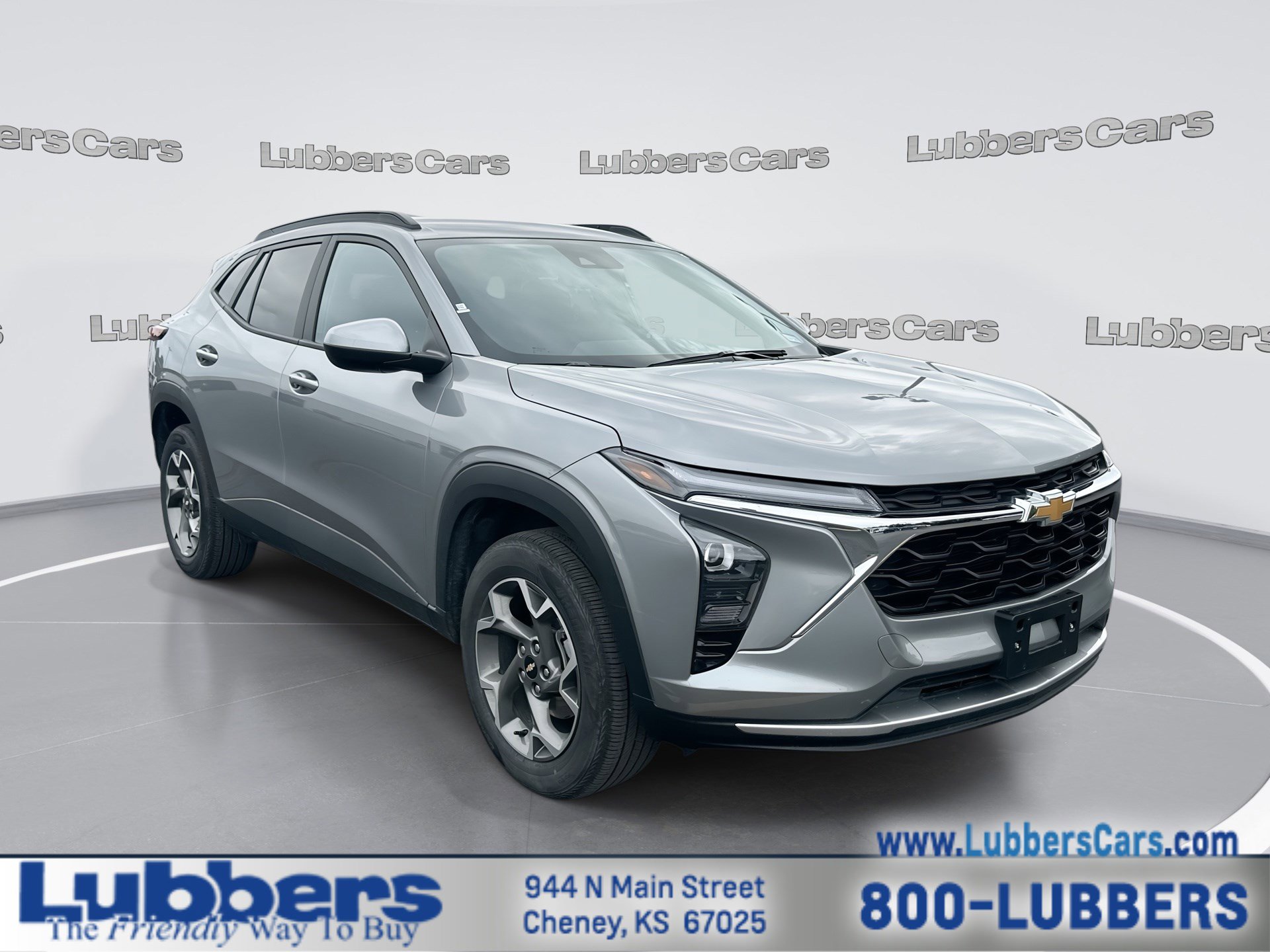Used 2025 Chevrolet Trax LT w/ LT Convenience Package FWD image 1