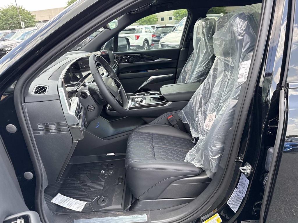 New 2026 Cadillac Escalade IQ Sport 1 w/ LPO, ONYX Package AWD/4WD image 8