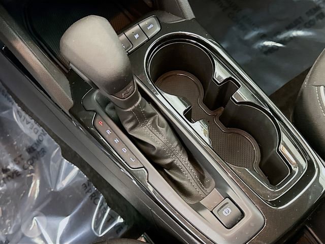 Used 2023 Chevrolet TrailBlazer LT AWD/4WD image 16