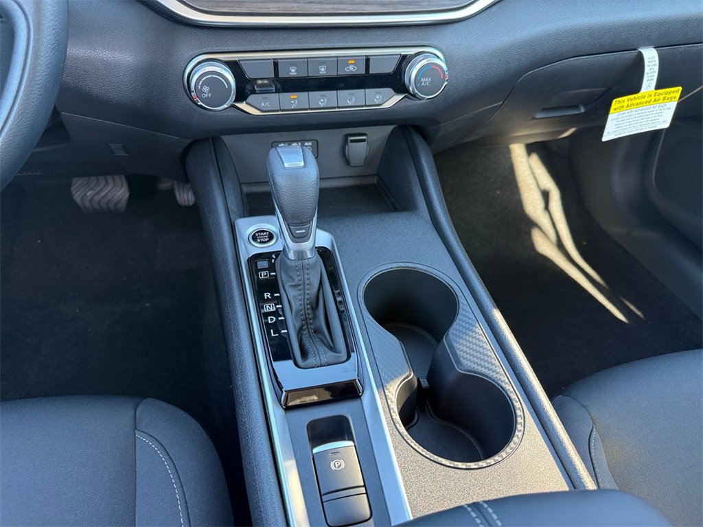 New 2025 Nissan Altima 2.5 SV image 13