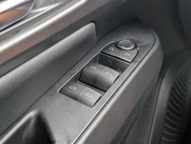 New 2026 Chevrolet Equinox EV LT w/ Comfort Package image 15