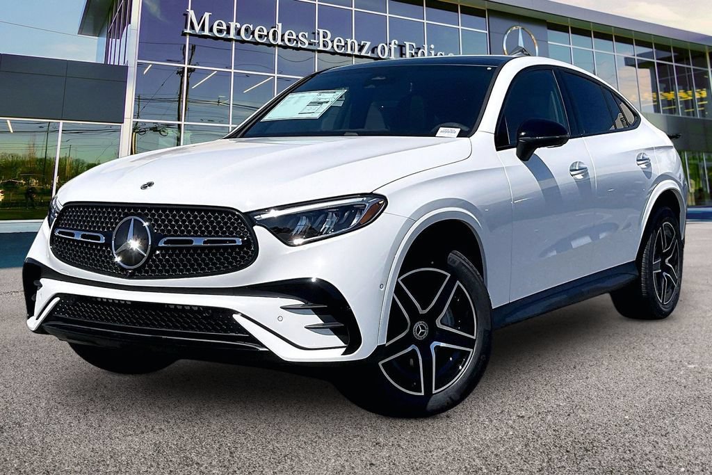 New 2026 Mercedes-Benz GLC 300 4MATIC image 2
