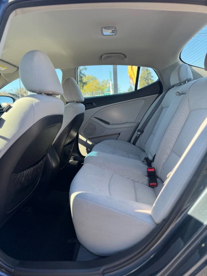 Used 2015 Kia Optima LX image 10