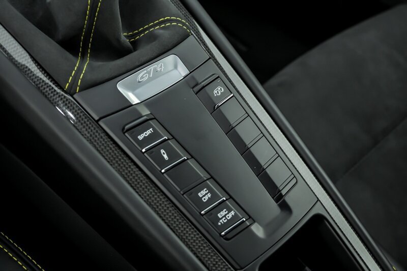 Used 2016 Porsche Cayman GT4 RWD image 31