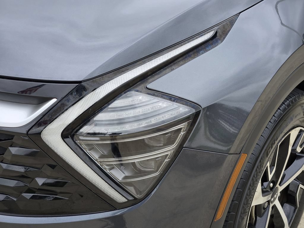 Used 2024 Kia Sportage EX FWD image 5