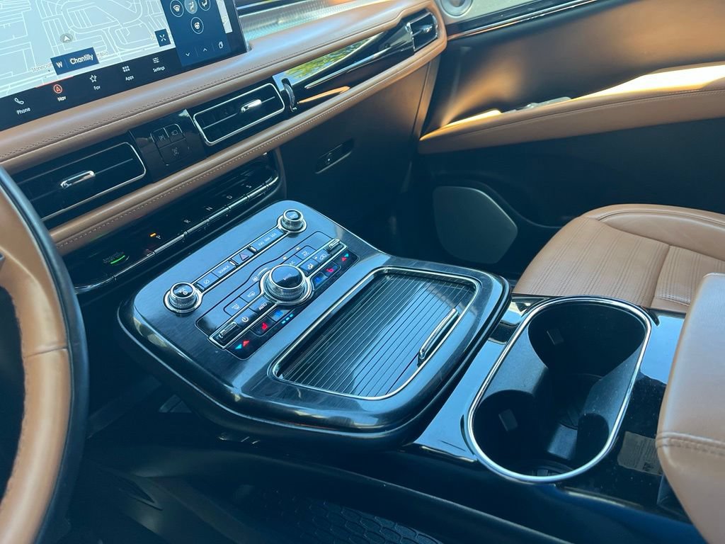 Certified 2022 Lincoln Nautilus Black Label AWD/4WD image 34