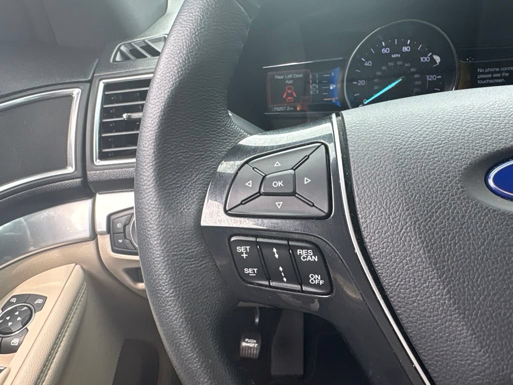 Used 2018 Ford Explorer Limited w/ Ford Safe & Smart Package AWD/4WD image 19