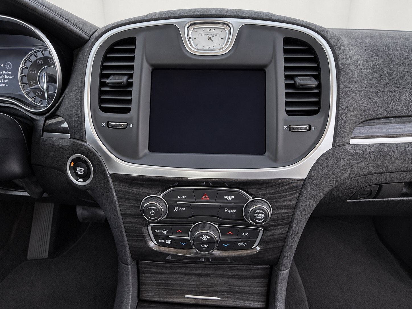 Used 2021 Chrysler 300 Touring L AWD/4WD image 31