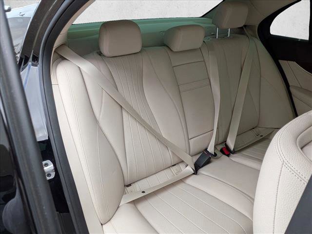 Used 2019 Mercedes-Benz E 300 image 20