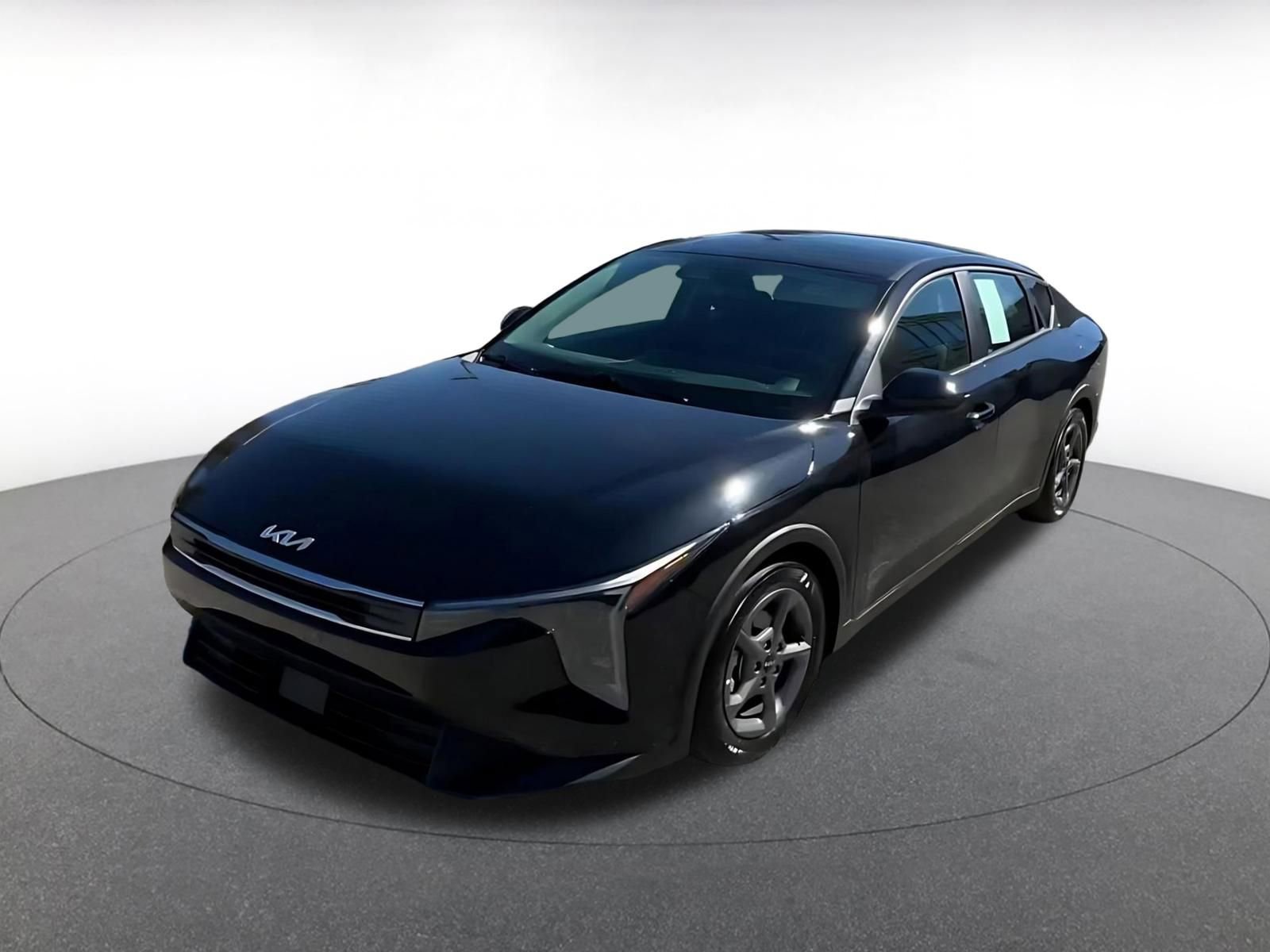 Used 2025 Kia K4 LXS image 7