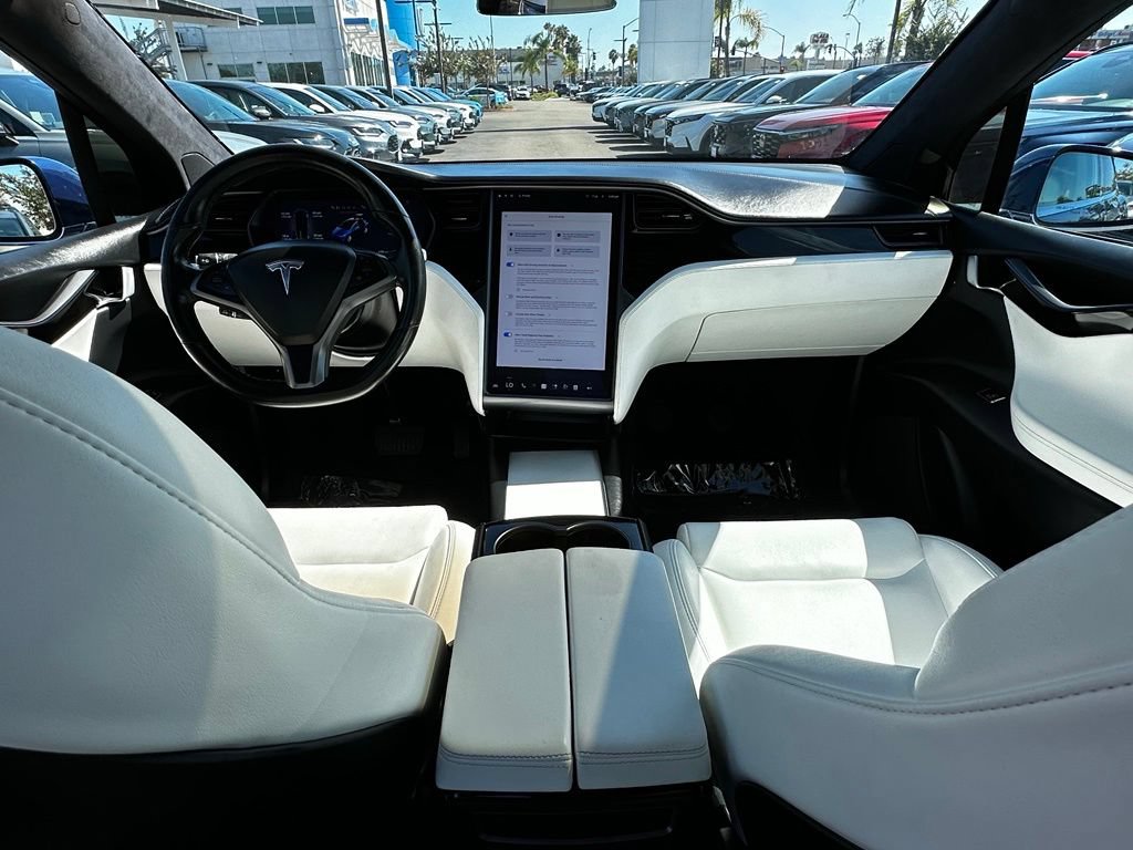 Used 2020 Tesla Model X Long Range AWD/4WD image 17