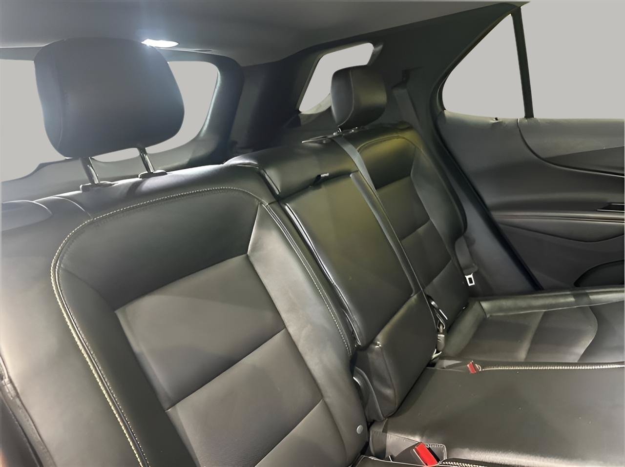 Used 2020 Chevrolet Equinox Premier AWD/4WD image 21