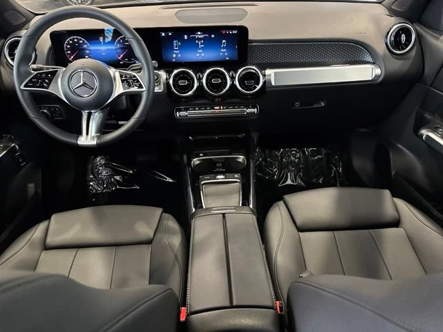 Certified 2026 Mercedes-Benz GLB 250 4MATIC image 19